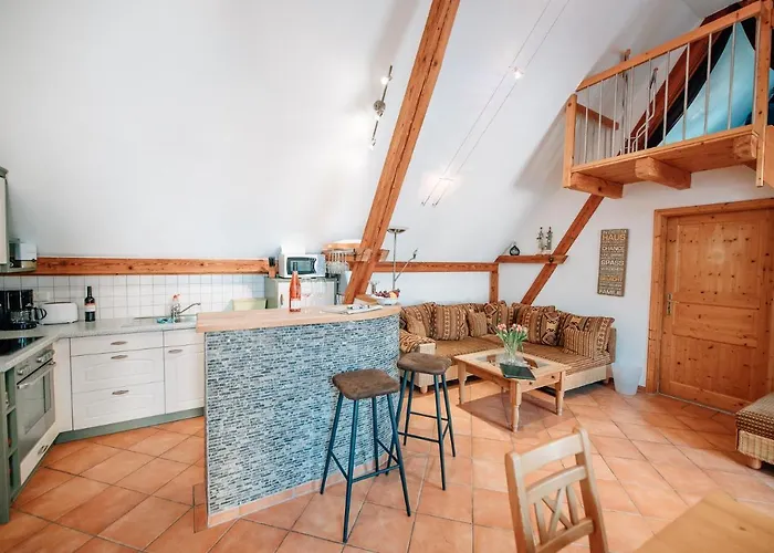 Apartamento Winzerhof & Weincafe Guempelein *