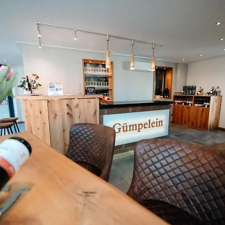 Apartment Winzerhof & Weincafe Guempelein