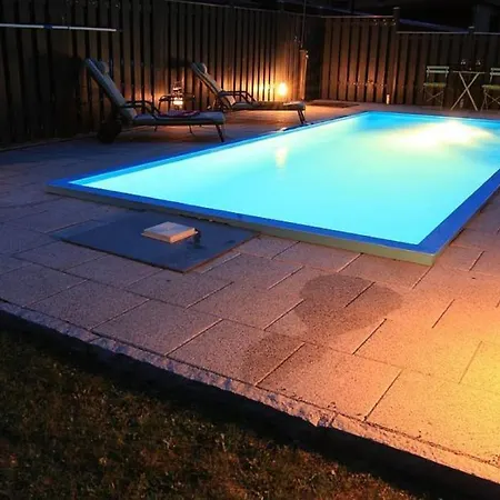 Appartement Winzerhof & Weincafe Guempelein